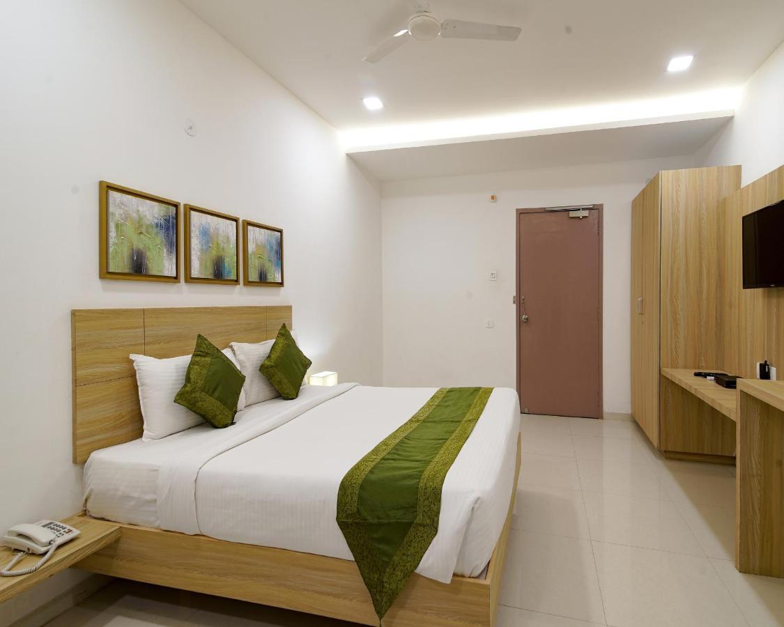 The Perch Hotel Visakhapatnam Ngoại thất bức ảnh