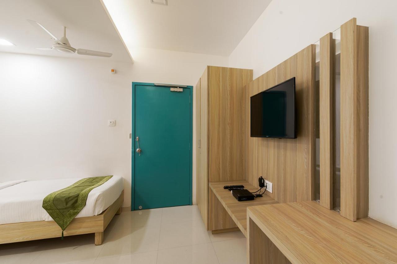 The Perch Hotel Visakhapatnam Ngoại thất bức ảnh