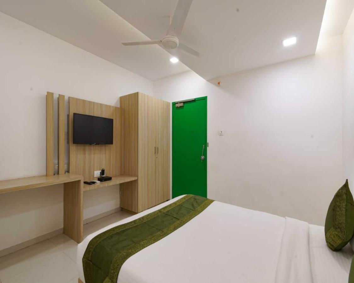 The Perch Hotel Visakhapatnam Ngoại thất bức ảnh